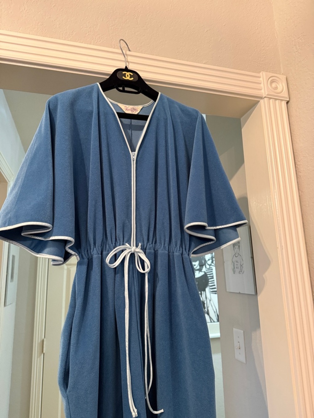 1970’s Vanity Fair Periwinkle Blue Maxi House Coat with Butterfly Sleeves - Picture 16 of 17
